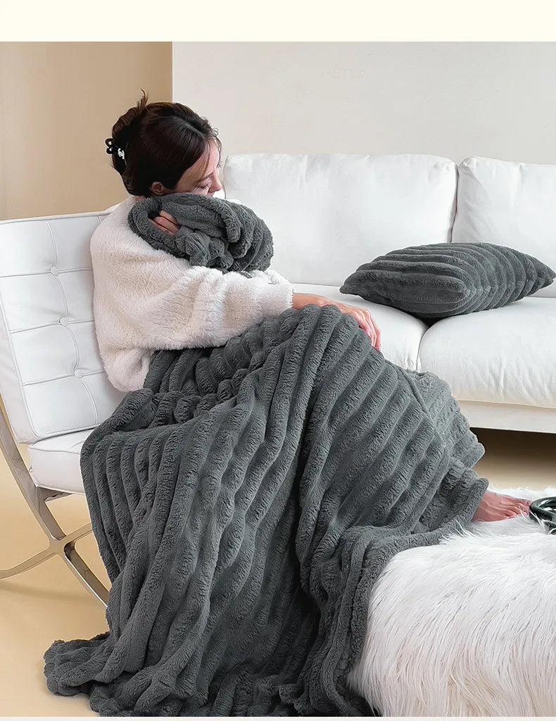 Faux Fur Throw Blanket