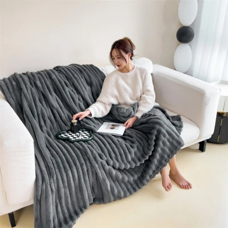 Faux Fur Throw Blanket
