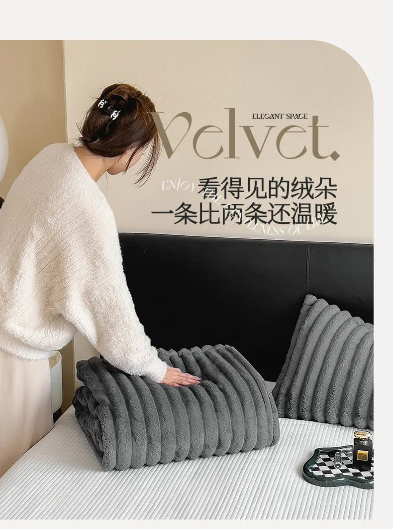 Faux Fur Throw Blanket