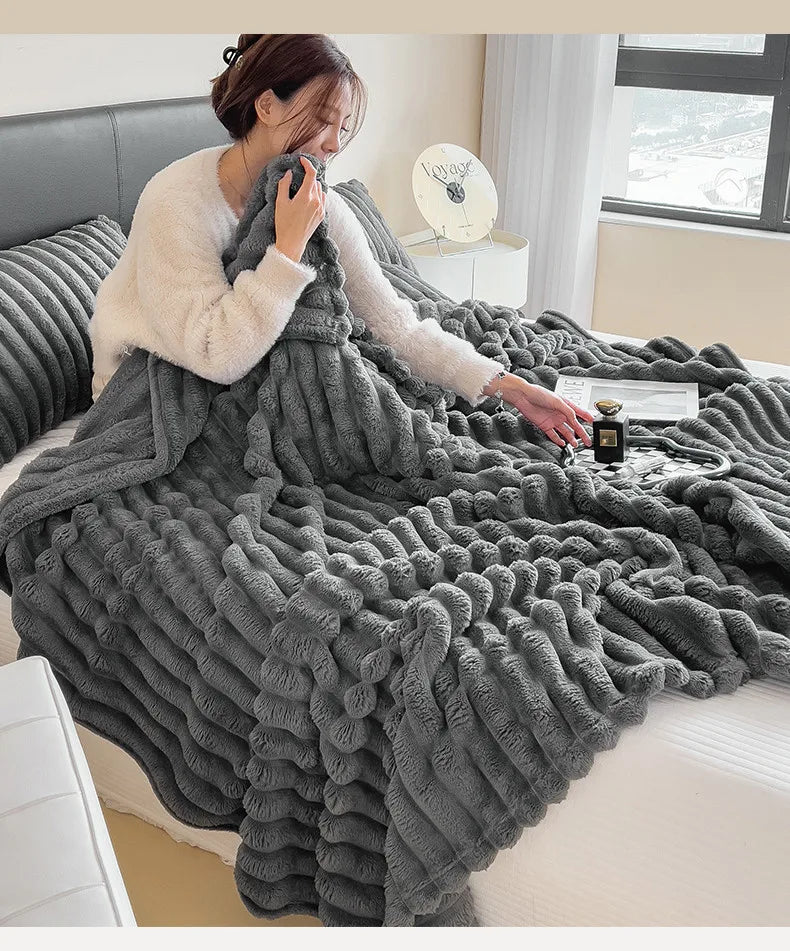 Faux Fur Throw Blanket
